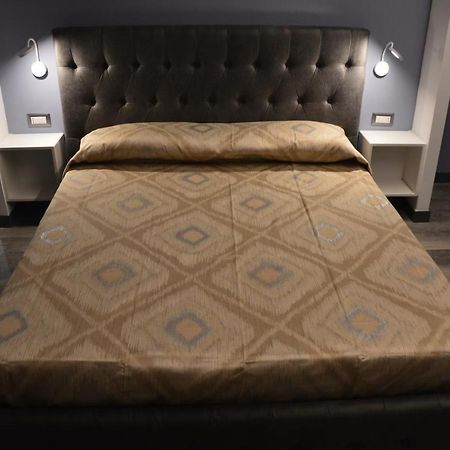 Luxury Bellevue Centro Citta Leilighet Pescara Eksteriør bilde